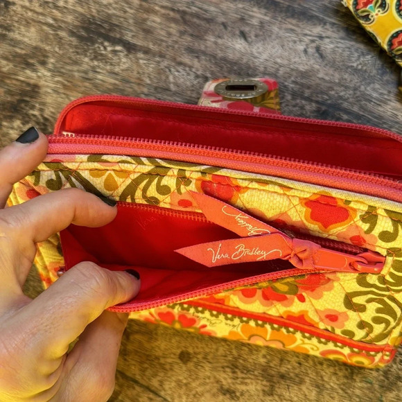 Set of 2 Vera Bradley wallets / bag - Picture 8 of 10